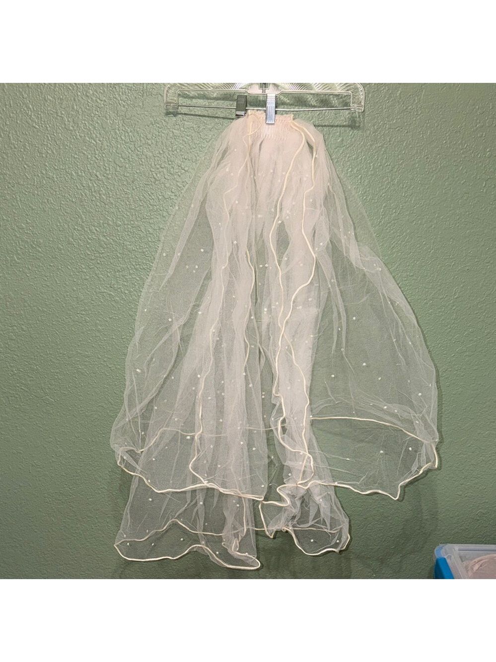 Vintage veil wedding vail possibly vintage - Picture 1 of 4